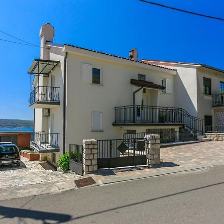 Apartment Mira Цриквеница Экстерьер фото