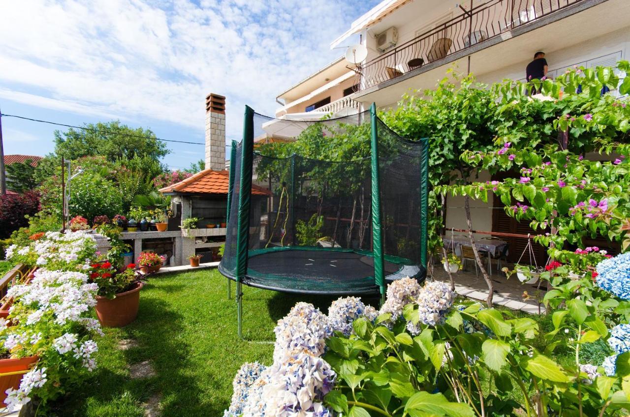 Apartment Mira Цриквеница Экстерьер фото